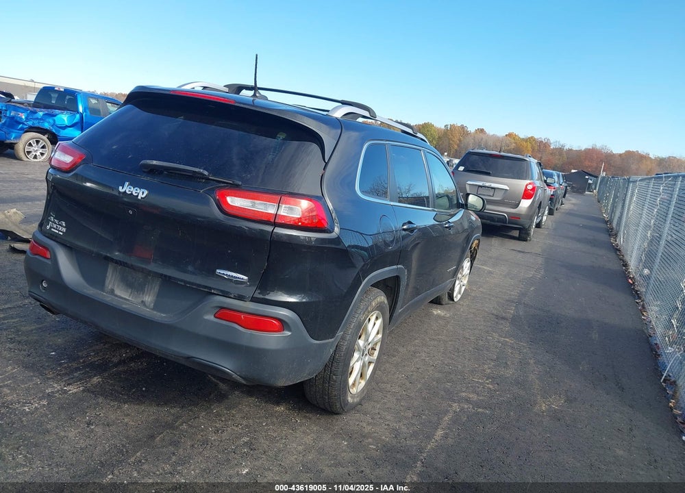 2015 JEEP CHEROKEE VIN: 1C4PJMCB8FW501255
