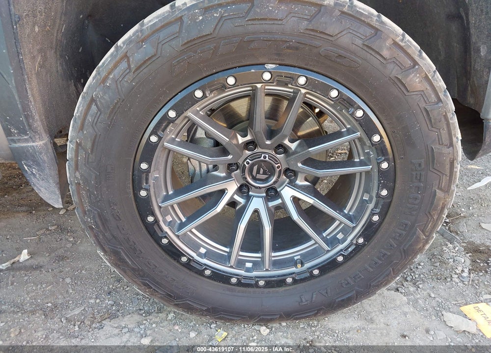 2023 GMC SIERRA 1500 4WD SHORT BOX AT4 VIN: 1GTUUEE87PZ187583