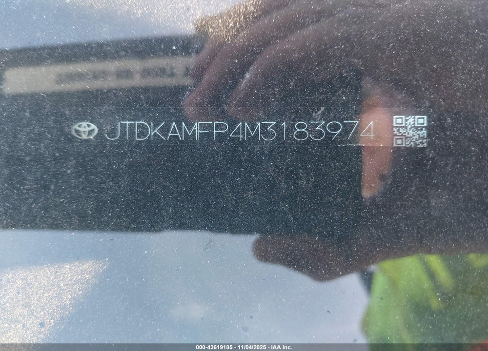 2021 TOYOTA PRIUS PRIME XLE VIN: JTDKAMFP4M3183974
