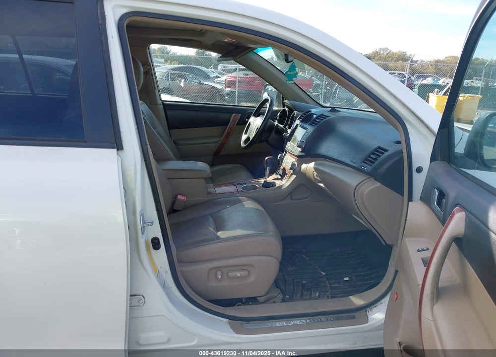 2009 TOYOTA HIGHLANDER VIN: JTEES42A392123642