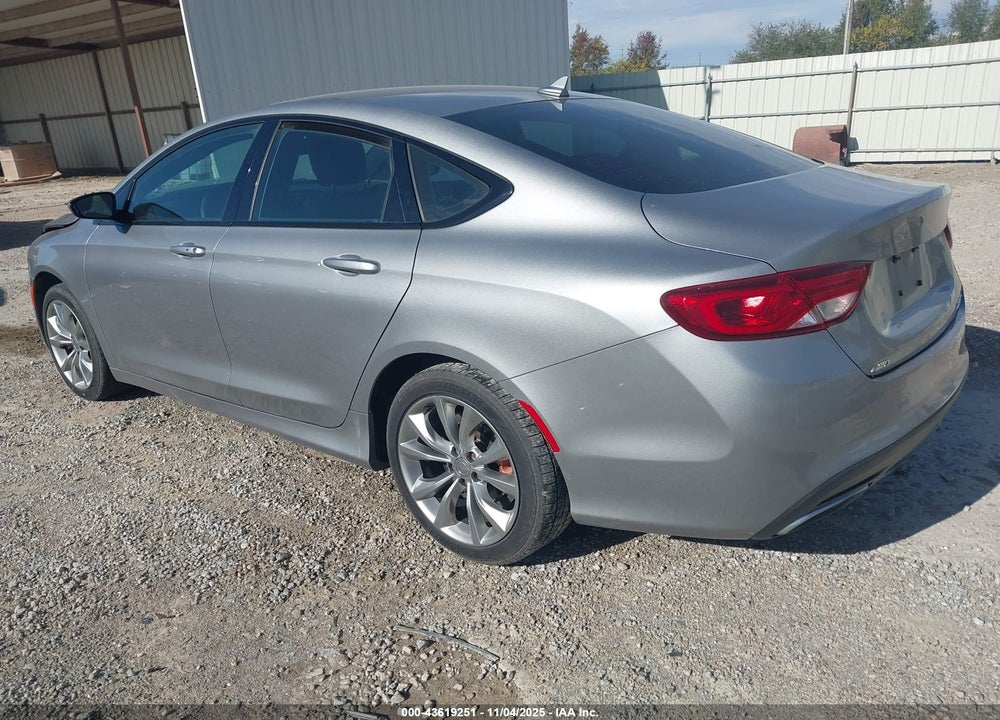 2015 CHRYSLER 200 S VIN: 1C3CCCDG5FN648852