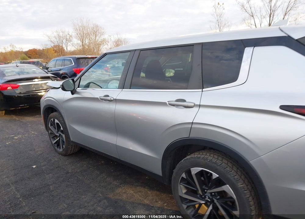 2022 MITSUBISHI OUTLANDER ES 2.5 2WD VIN: JA4J3TA88NZ028899