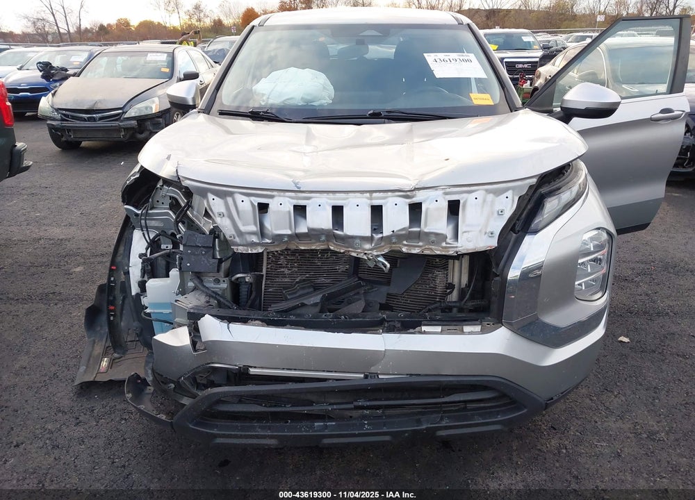 2022 MITSUBISHI OUTLANDER ES 2.5 2WD VIN: JA4J3TA88NZ028899