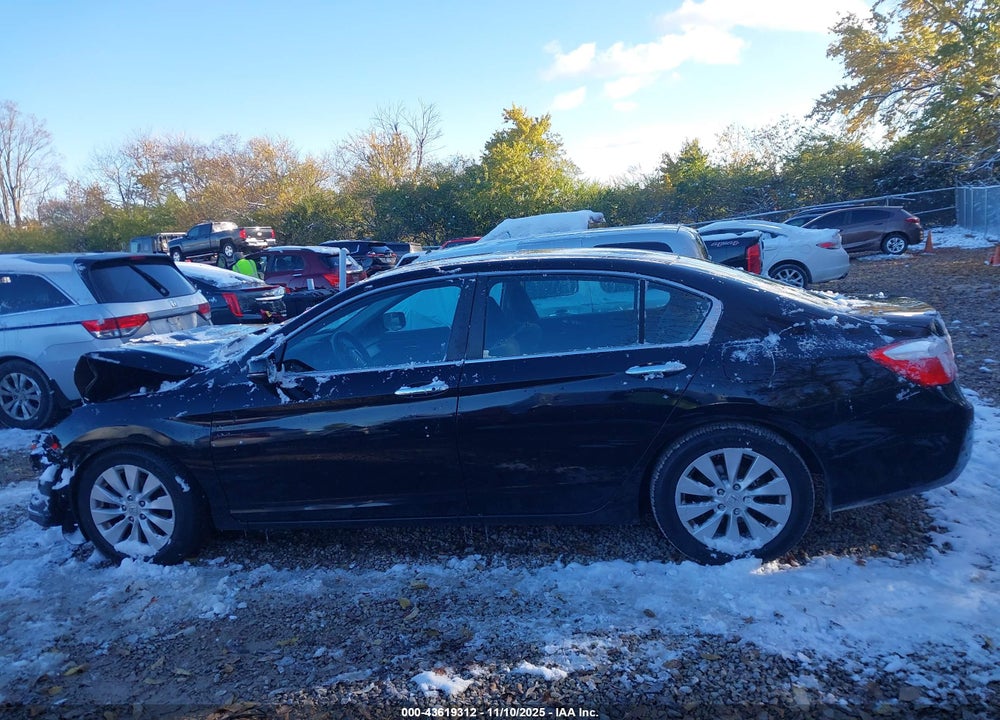 2013 HONDA ACCORD VIN: 1HGCR2F78DA203674