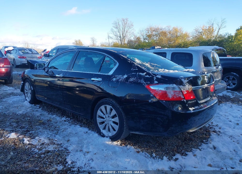 2013 HONDA ACCORD VIN: 1HGCR2F78DA203674