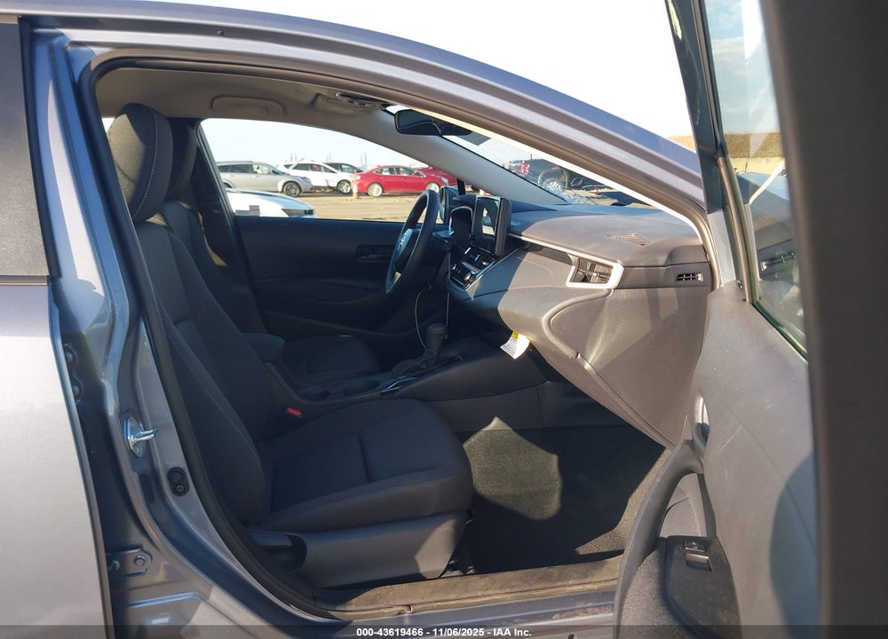 2025 TOYOTA COROLLA LE VIN: 5YFB4MDE0SP338016