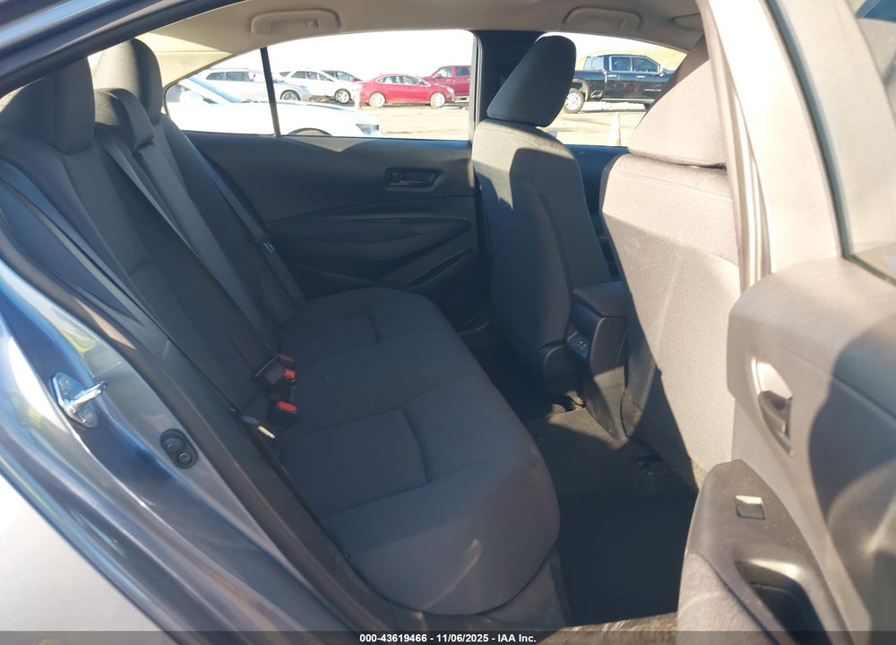 2025 TOYOTA COROLLA LE VIN: 5YFB4MDE0SP338016