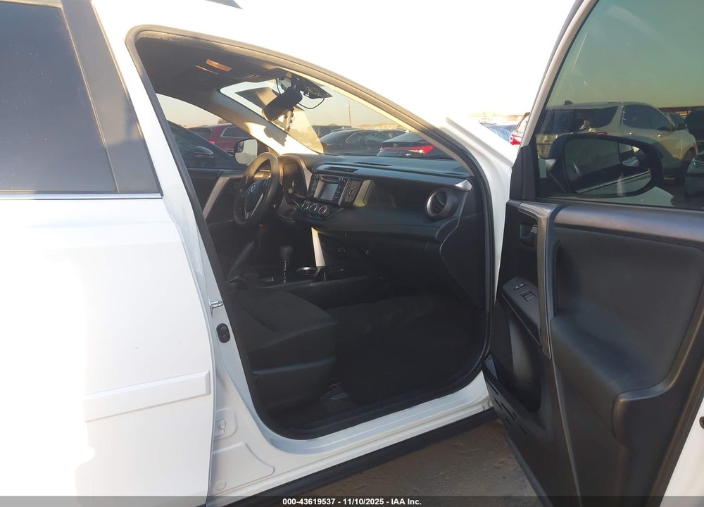 2017 TOYOTA RAV4 VIN: JTMZFREV6HJ710816
