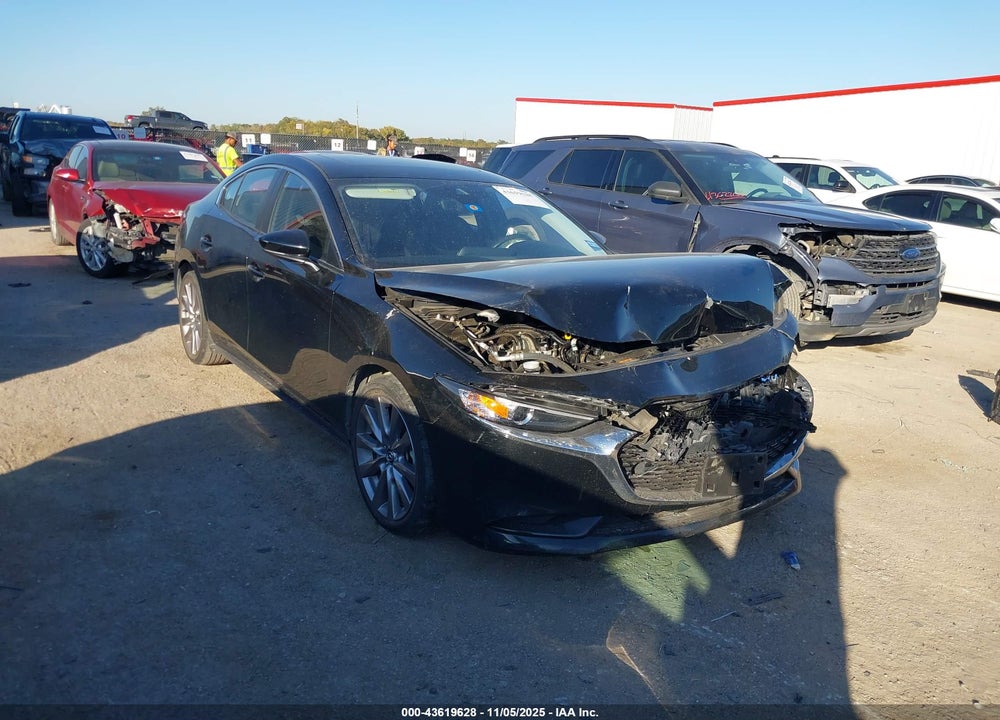 2021 MAZDA 3 PREFERRED VIN: JM1BPACL3M1339190