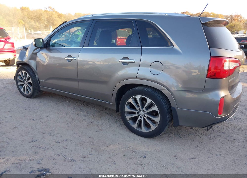 2015 KIA SORENTO SX V6 VIN: 5XYKWDA78FG558336