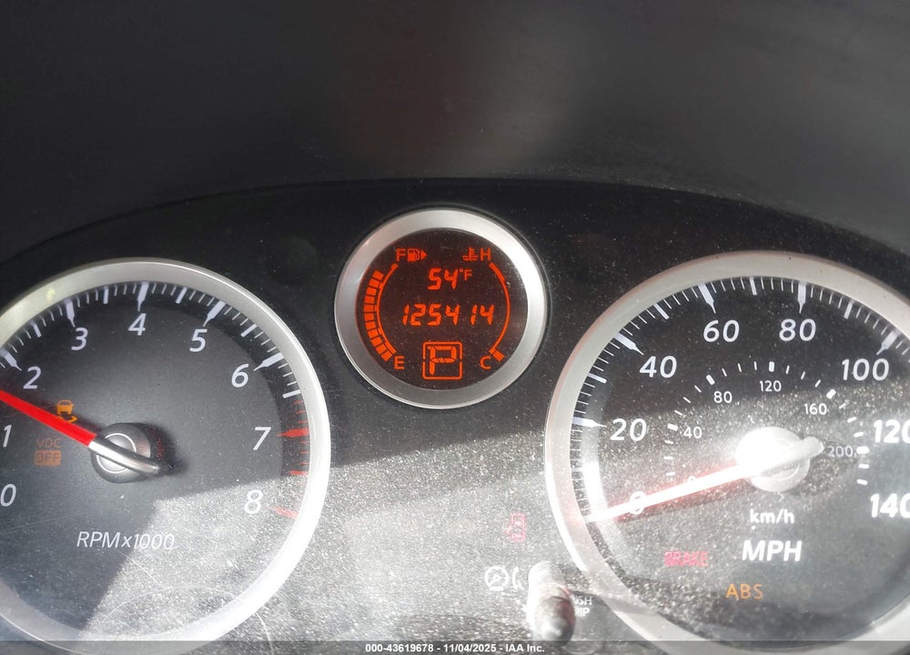 2011 NISSAN SENTRA 2.0SR VIN: 3N1AB6AP6BL618445