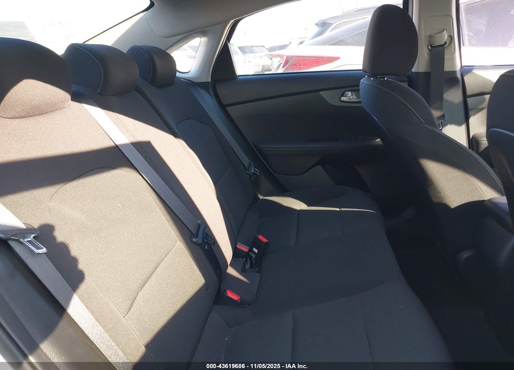 2020 KIA FORTE LXS VIN: 3KPF24AD3LE246520