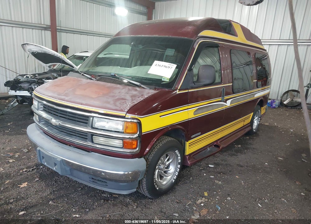 2002 CHEVROLET EXPRESS VIN: 1GBFG15R321103658