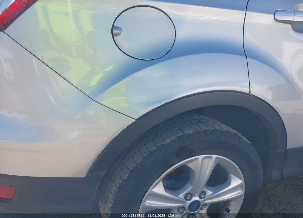 2016 FORD ESCAPE VIN: 1FMCU9GX5GUB02658