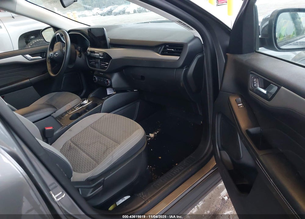 2021 FORD ESCAPE SE VIN: 1FMCU9G6XMUA28446
