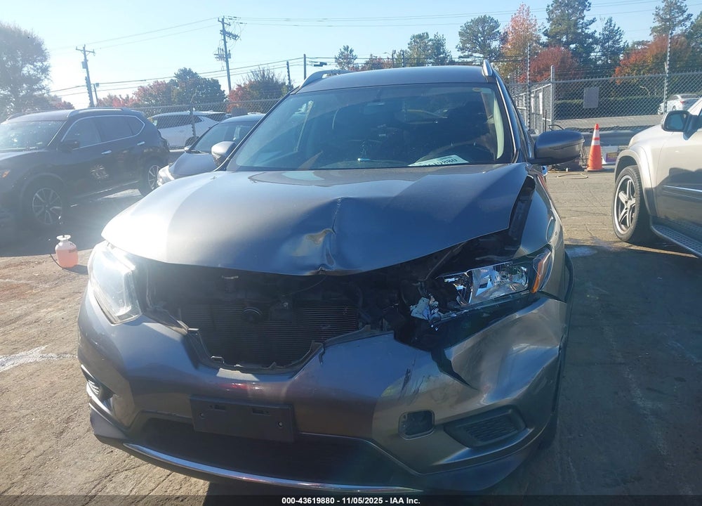 2016 NISSAN ROGUE VIN: JN8AT2MV2GW151611