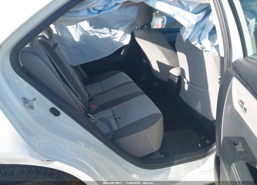 2019 TOYOTA COROLLA LE VIN: 2T1BURHE2KC193729