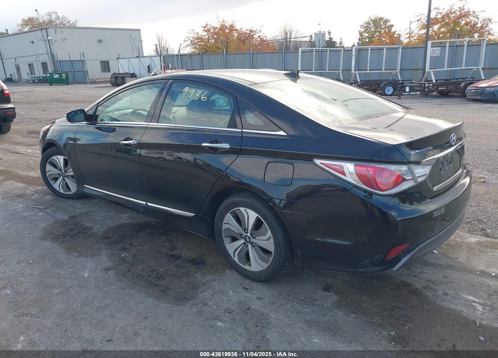 2015 HYUNDAI SONATA HYBRID VIN: KMHEC4A49FA118956