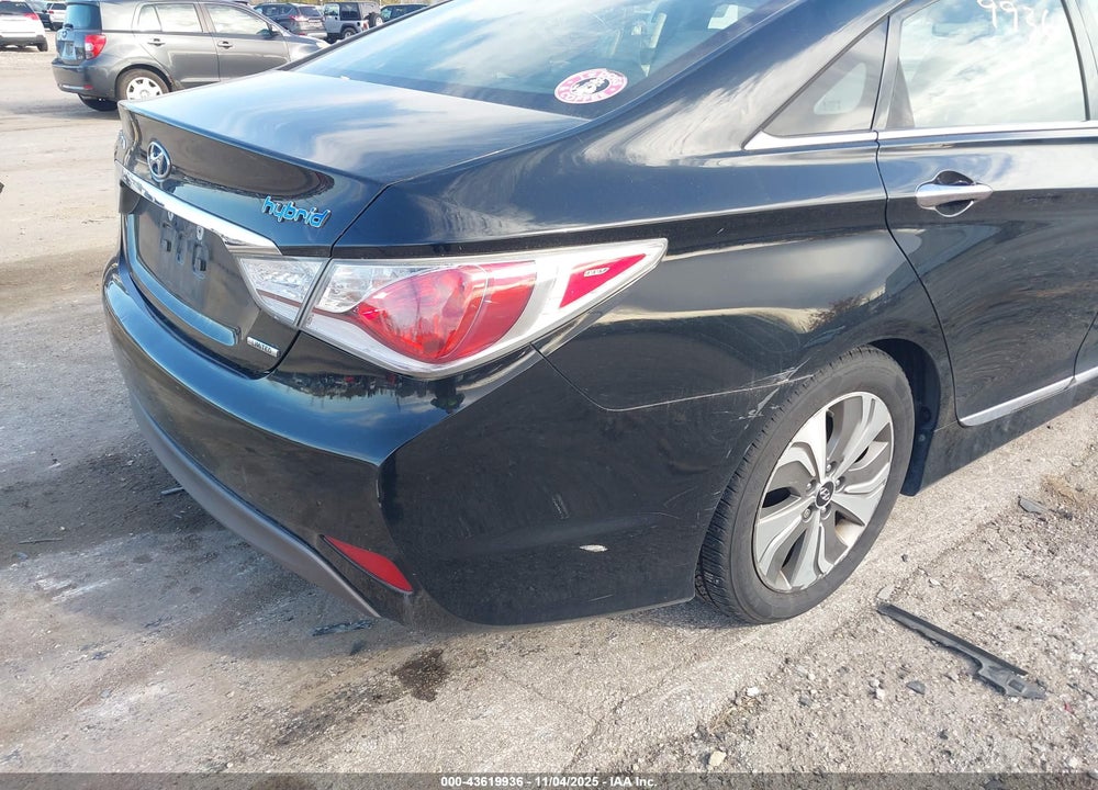 2015 HYUNDAI SONATA HYBRID VIN: KMHEC4A49FA118956