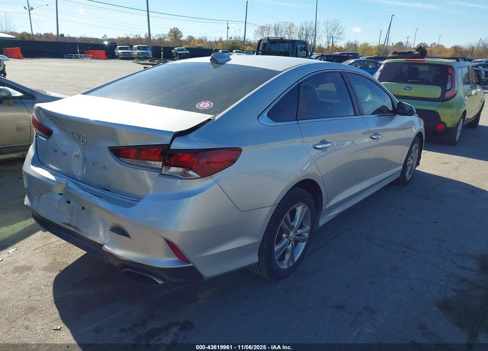 2018 HYUNDAI SONATA VIN: 5NPE34AF4JH651840