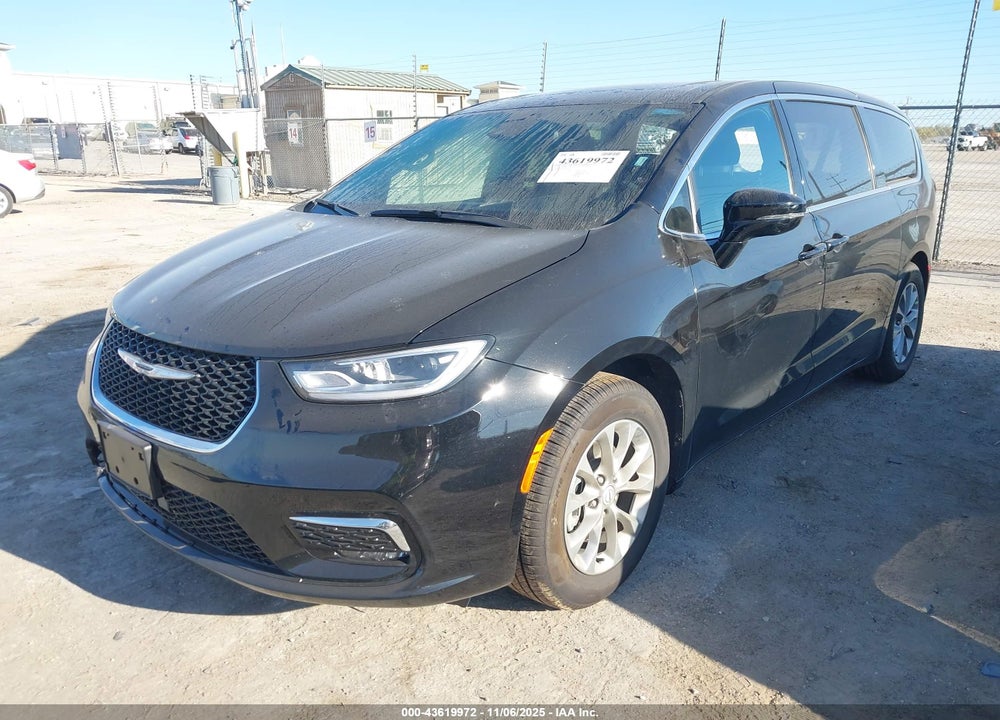 2026 CHRYSLER PACIFICA LIMITED VIN: 2C4RC1GG9TR175851