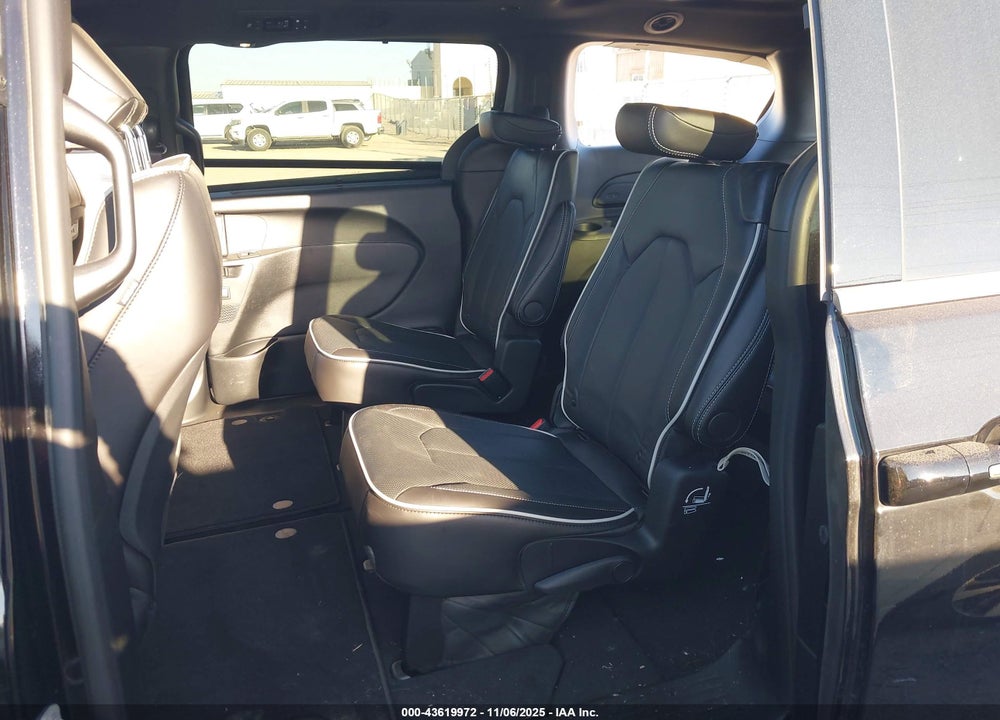 2026 CHRYSLER PACIFICA LIMITED VIN: 2C4RC1GG9TR175851