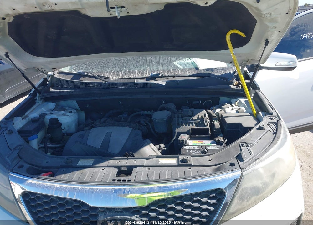 2012 KIA SORENTO EX V6 VIN: 5XYKU4A2XCG298561