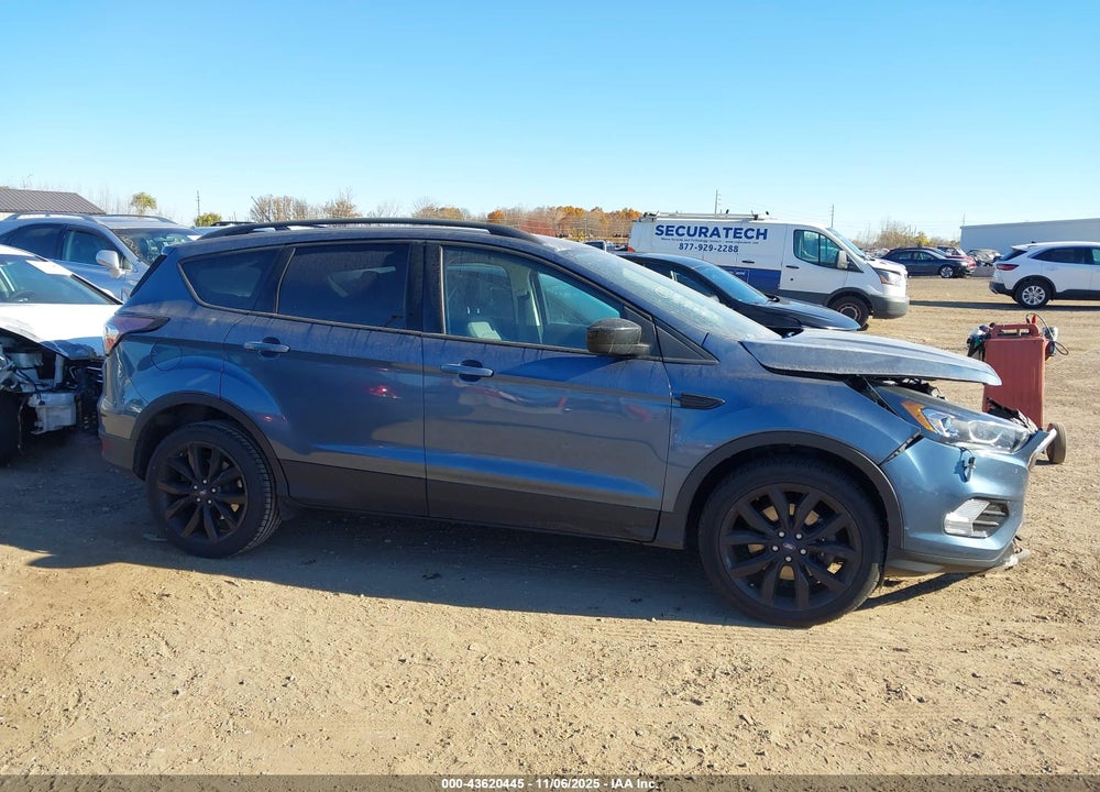 2018 FORD ESCAPE SE VIN: 1FMCU9GD2JUC69458