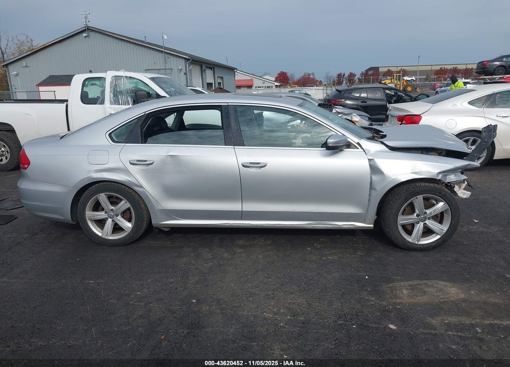2013 VOLKSWAGEN PASSAT 2.5L SE VIN: 1VWBP7A34DC074867
