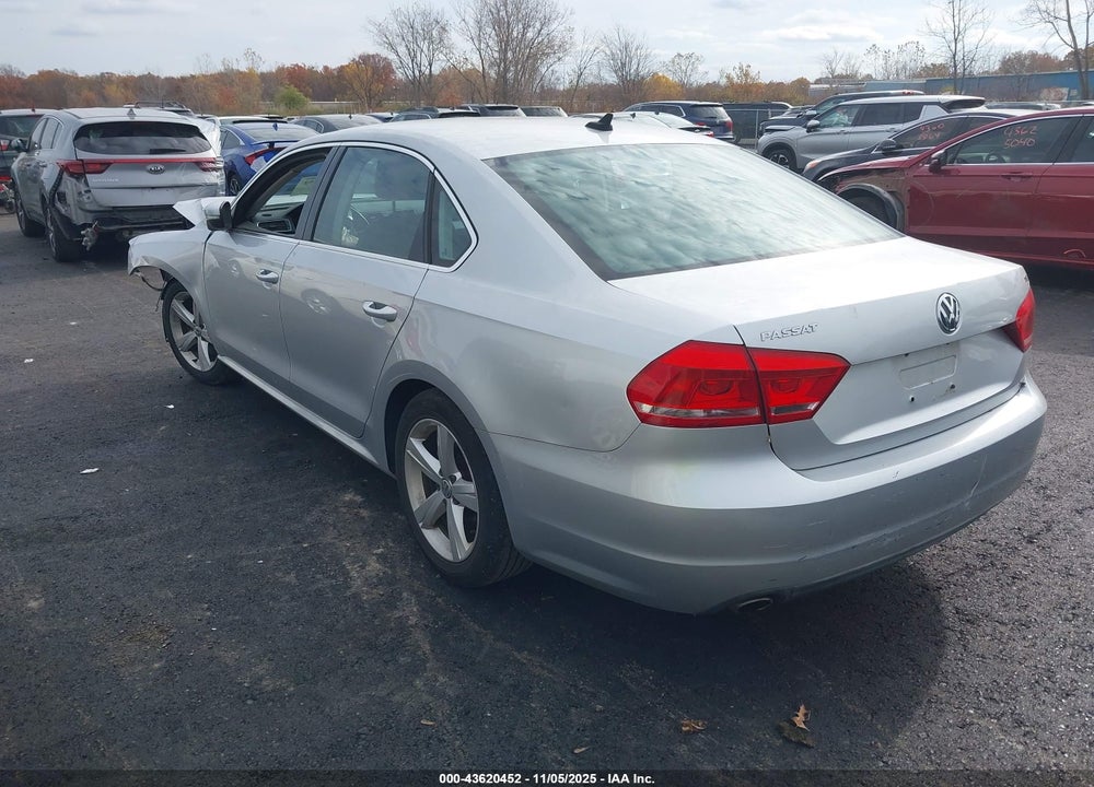 2013 VOLKSWAGEN PASSAT 2.5L SE VIN: 1VWBP7A34DC074867