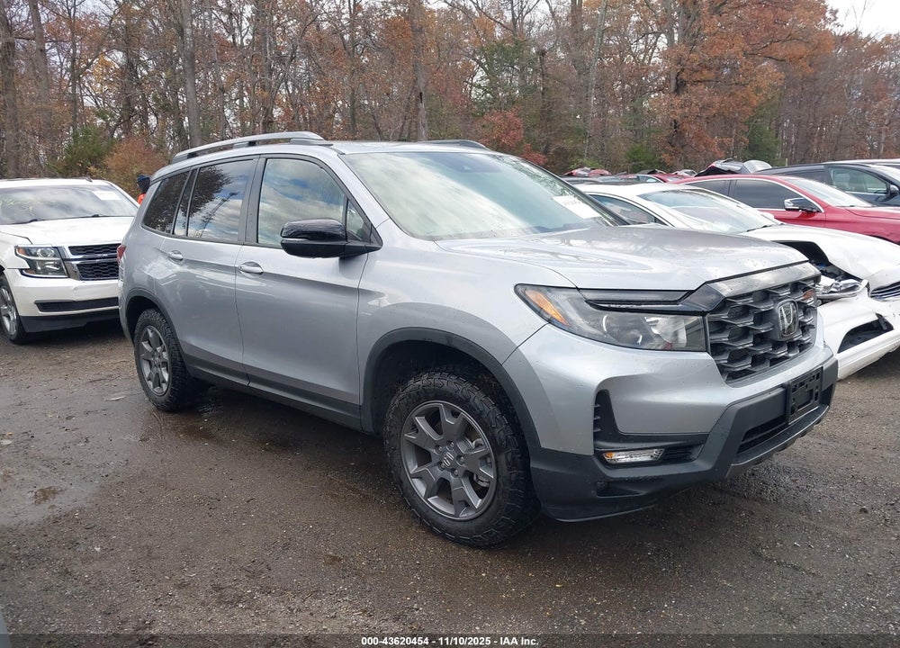 2025 HONDA PASSPORT AWD TRAILSPORT VIN: 5FNYF8H63SB003665