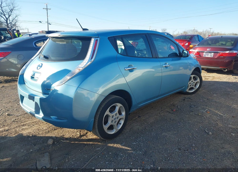 2015 NISSAN LEAF S VIN: 1N4AZ0CP8FC316228