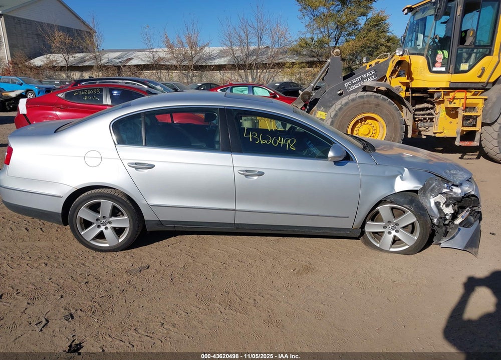 2009 VOLKSWAGEN PASSAT KOMFORT VIN: WVWJK73C09P053296