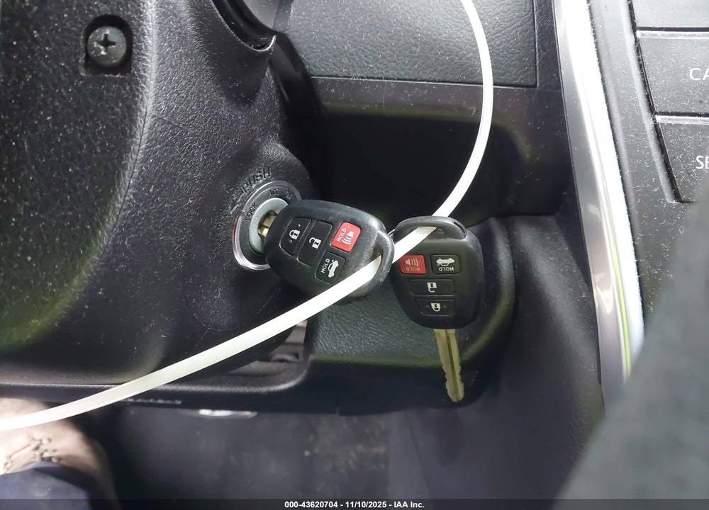 2016 TOYOTA CAMRY VIN: 4T1BF1FK0GU552411