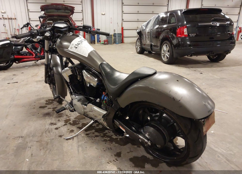 2016 HONDA VT1300 CX VIN: JH2SC6120GK100575
