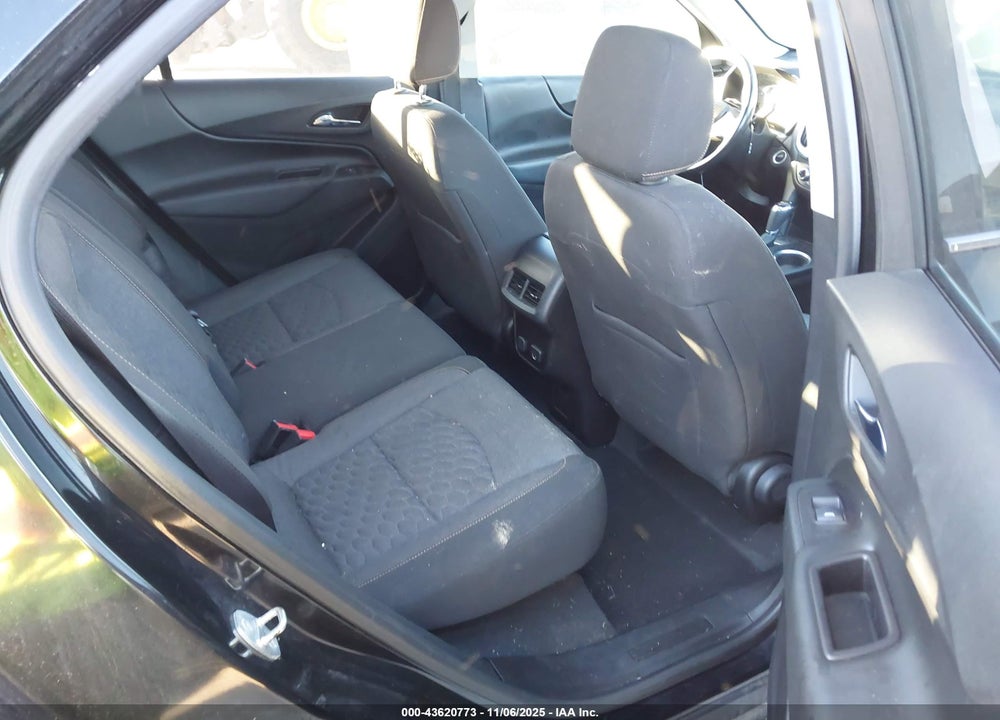 2018 CHEVROLET EQUINOX VIN: 2GNAXSEV5J6296911