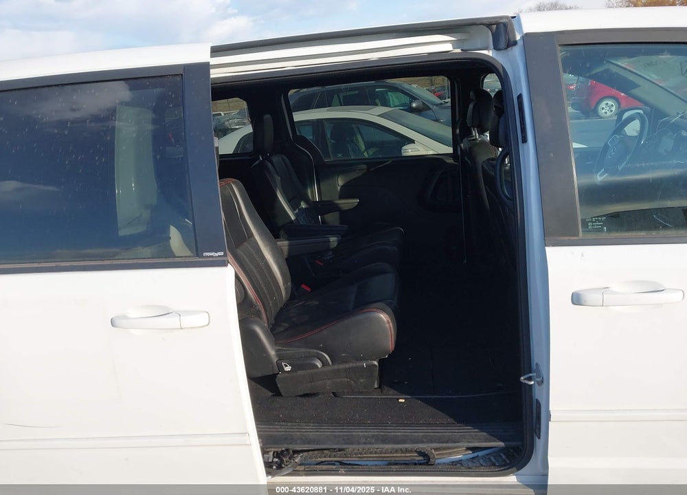 2014 DODGE GRAND CARAVAN R/T VIN: 2C4RDGEG1ER316708