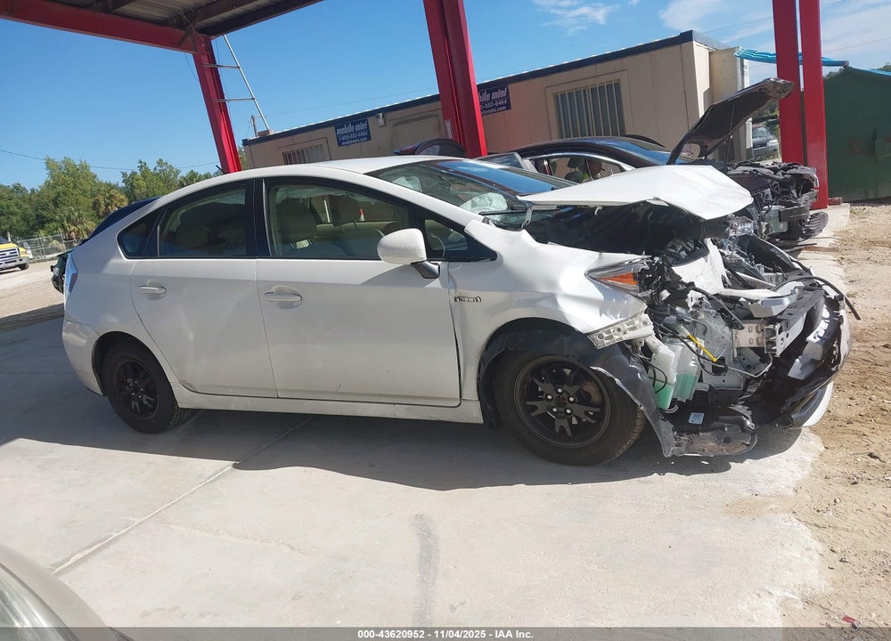2015 TOYOTA PRIUS VIN: JTDKN3DU0F0437448