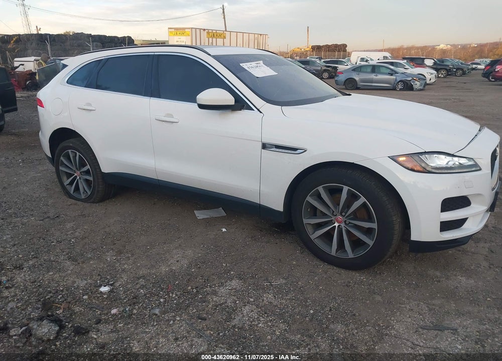 2017 JAGUAR F-PACE 35T PRESTIGE VIN: SADCK2BV4HA894803