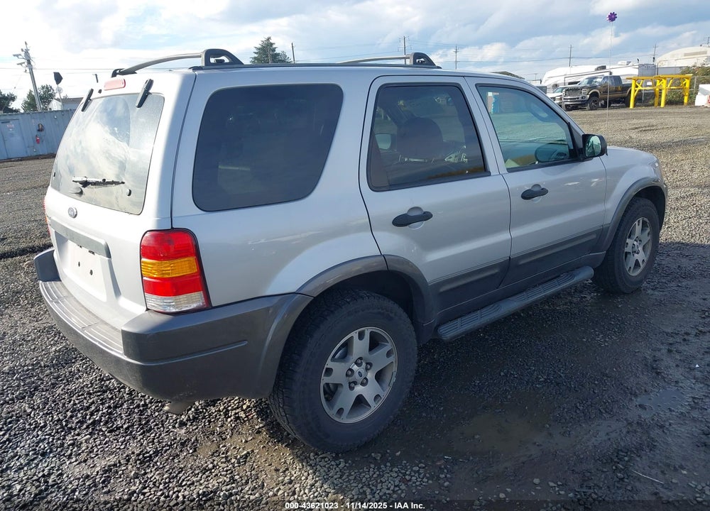 2003 FORD ESCAPE XLT VIN: 1FMCU93113KA90810