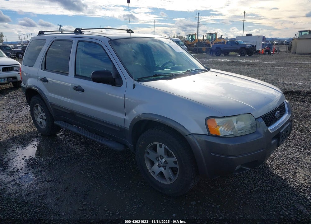 2003 FORD ESCAPE XLT VIN: 1FMCU93113KA90810