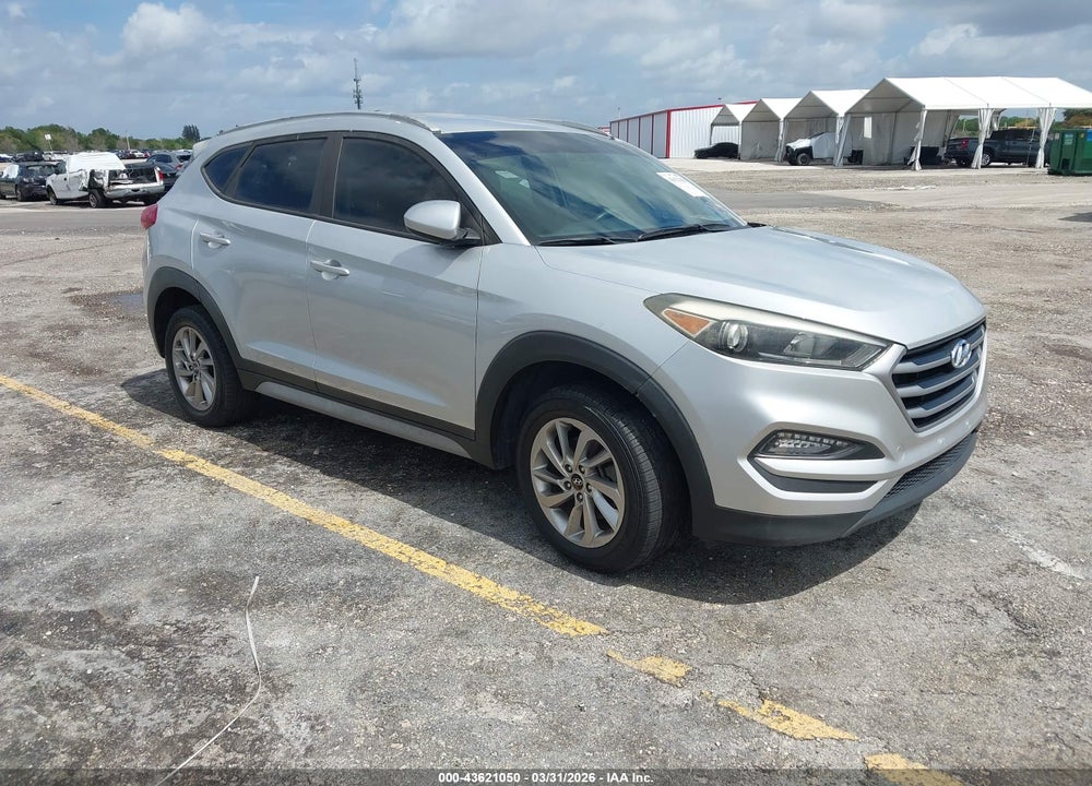 2018 HYUNDAI TUCSON SEL VIN: KM8J3CA45JU726151