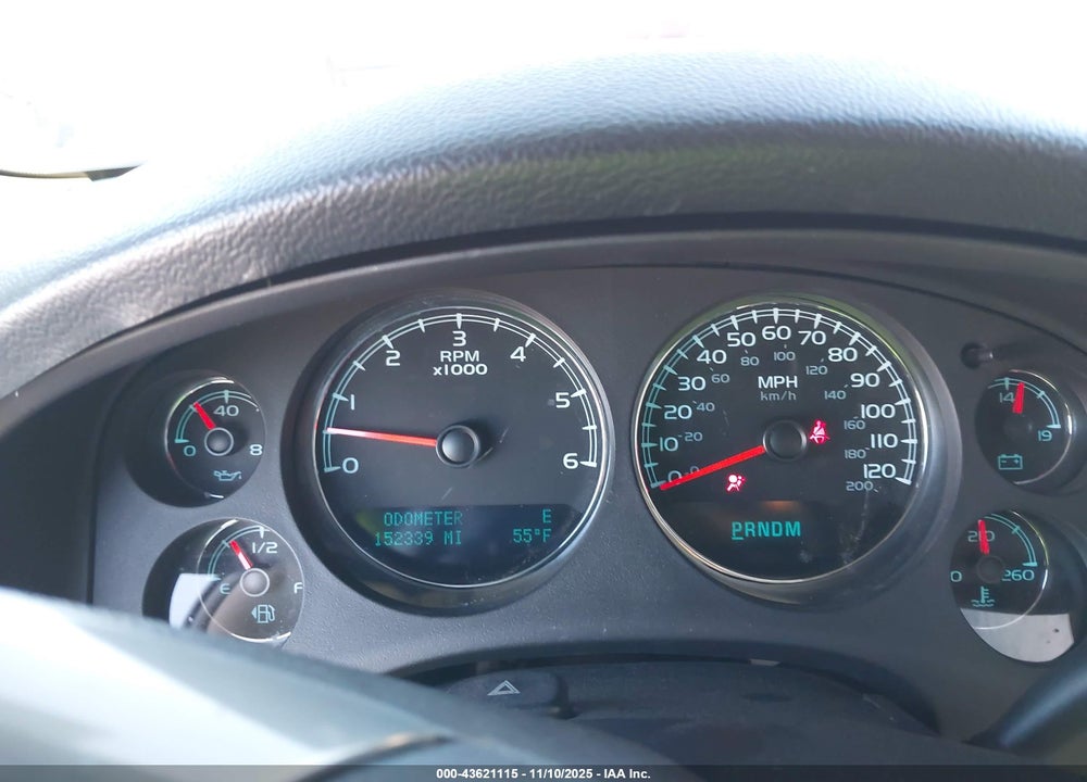 2011 CHEVROLET TAHOE LT VIN: 1GNSCBE05BR105336