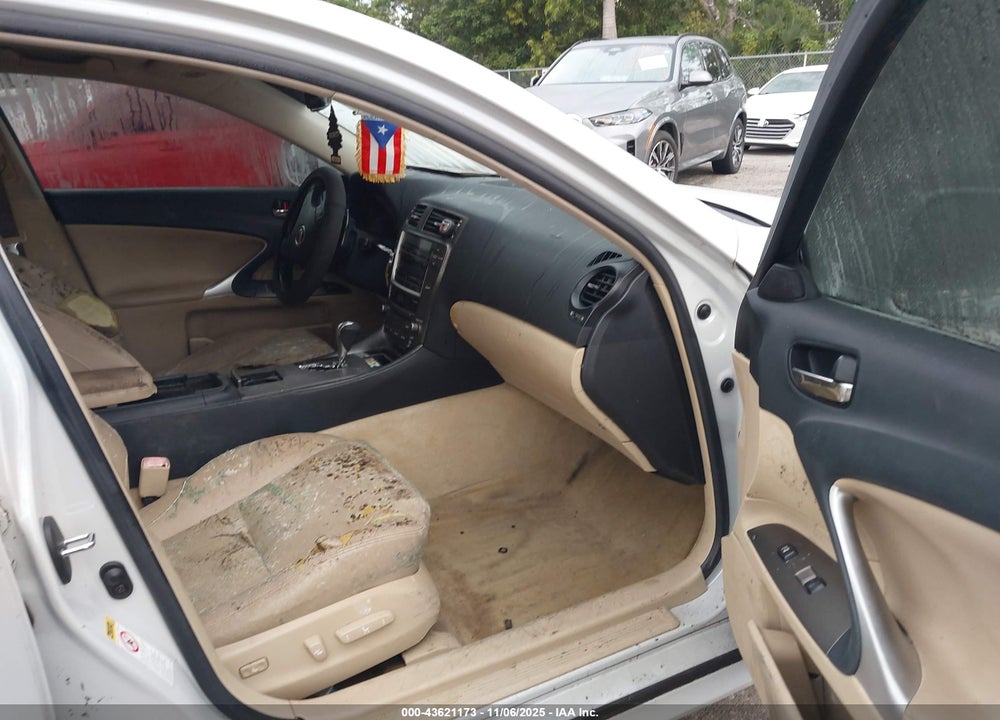 2006 LEXUS IS 250 VIN: JTHBK262765017377