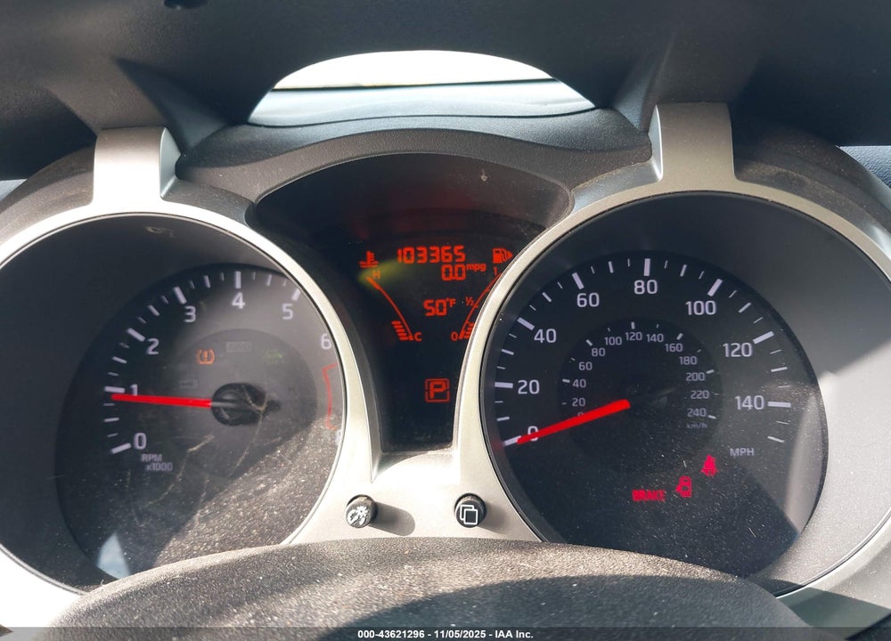 2015 NISSAN JUKE VIN: JN8AF5MV0FT559422