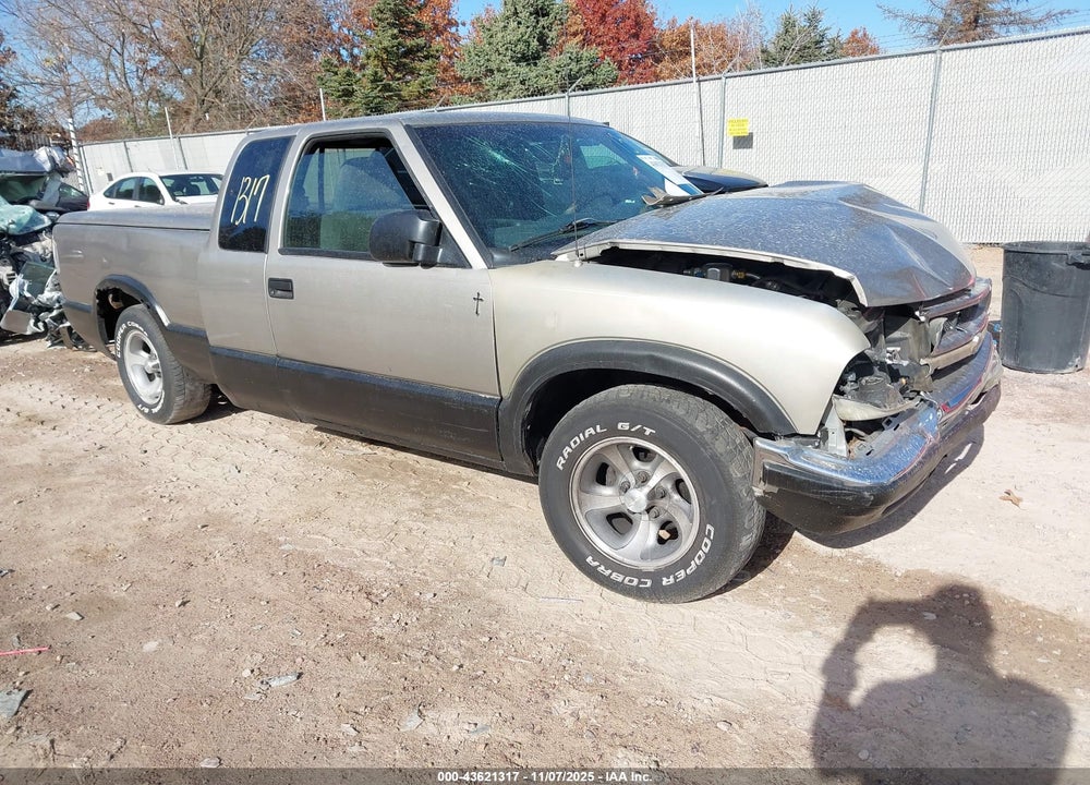 2000 CHEVROLET S-10 LS VIN: 1GCCS19W5YK109137