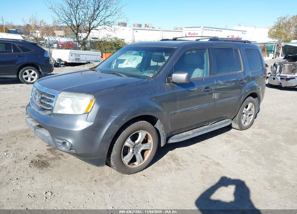 2012 HONDA PILOT VIN: 5FNYF4H66CB056290