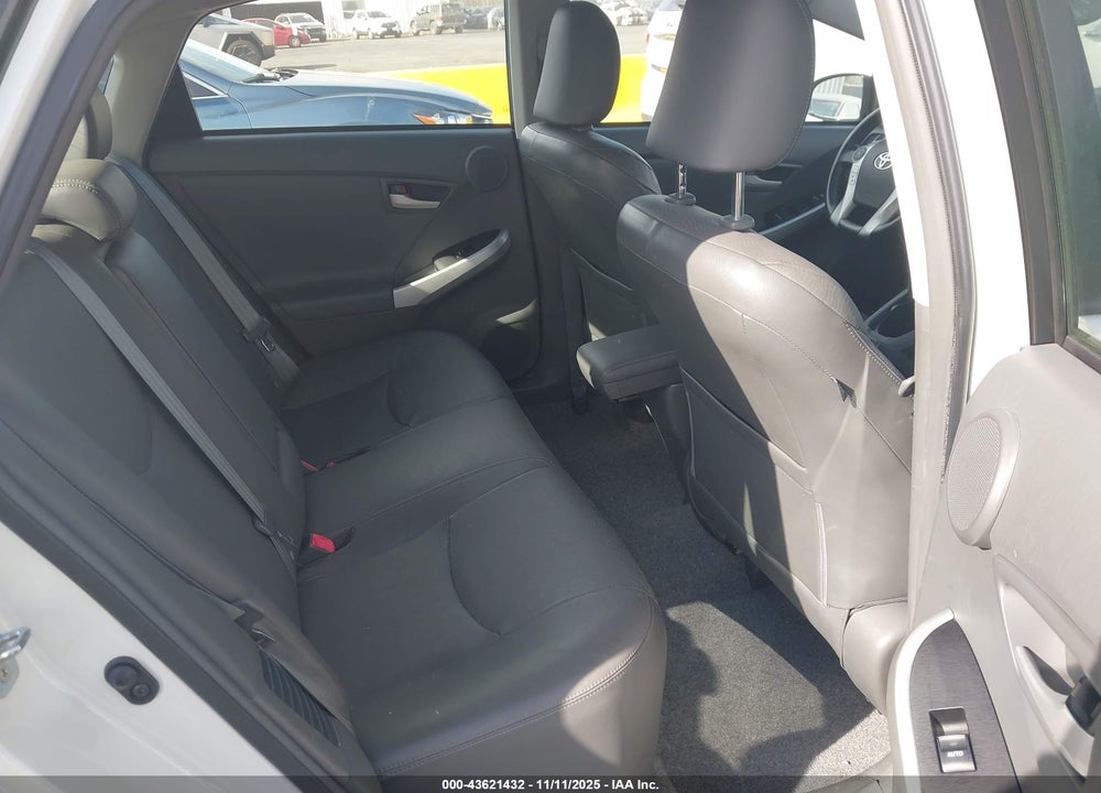 2010 TOYOTA PRIUS V VIN: JTDKN3DUXA0023957