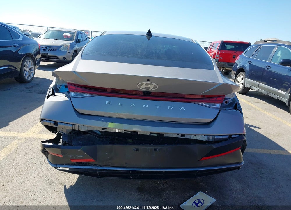 2024 HYUNDAI ELANTRA SEL VIN: KMHLS4DG4RU838006
