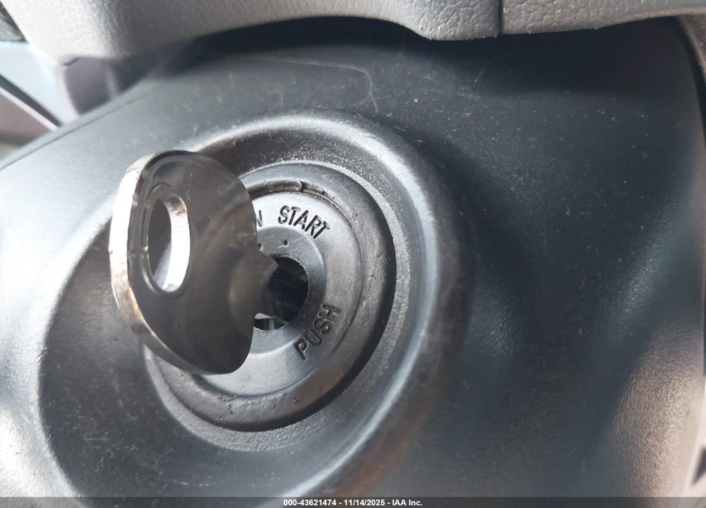 2014 HYUNDAI ELANTRA SE VIN: 5NPDH4AEXEH461552